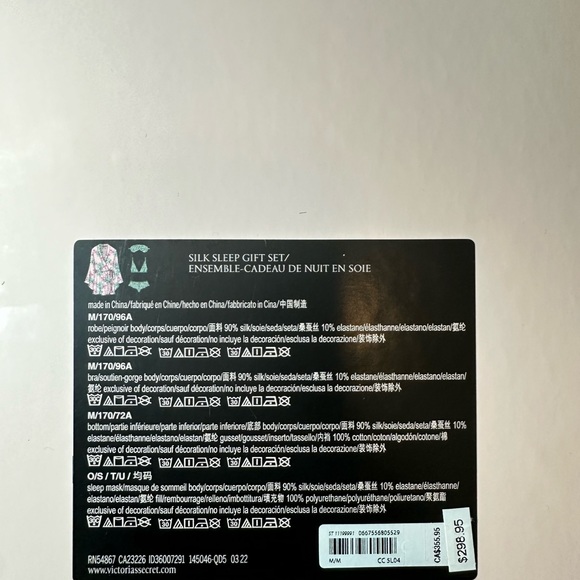 Victoria secret 4 piece silk set - Picture 3 of 3